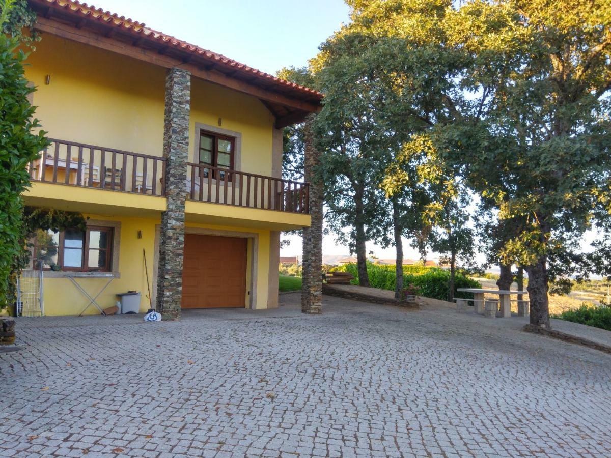马塞杜-迪卡瓦莱鲁什Quinta Do Adil别墅 外观 照片